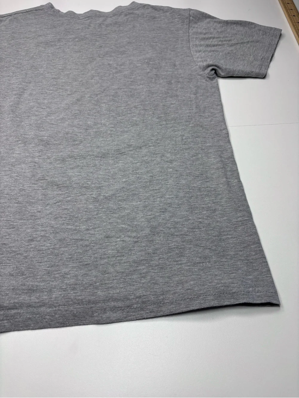 Official Minecraft Gray Graphic Kids T-Shirt EUC Youth Size XL Unisex Casual